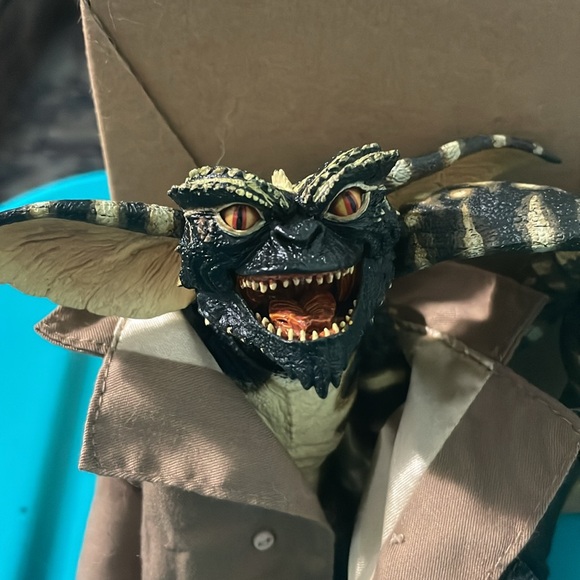 Gremlins action figures and Crazy Mogwai figure - Picture 9 of 10